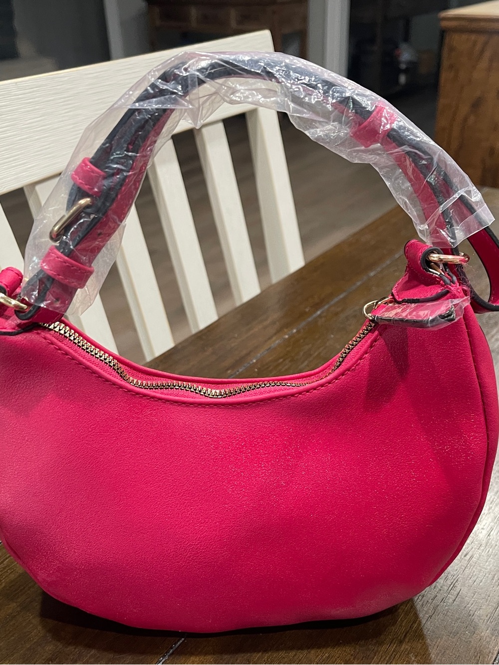 Women's Shoulder Bag in Hot Pink with Gold Hardware